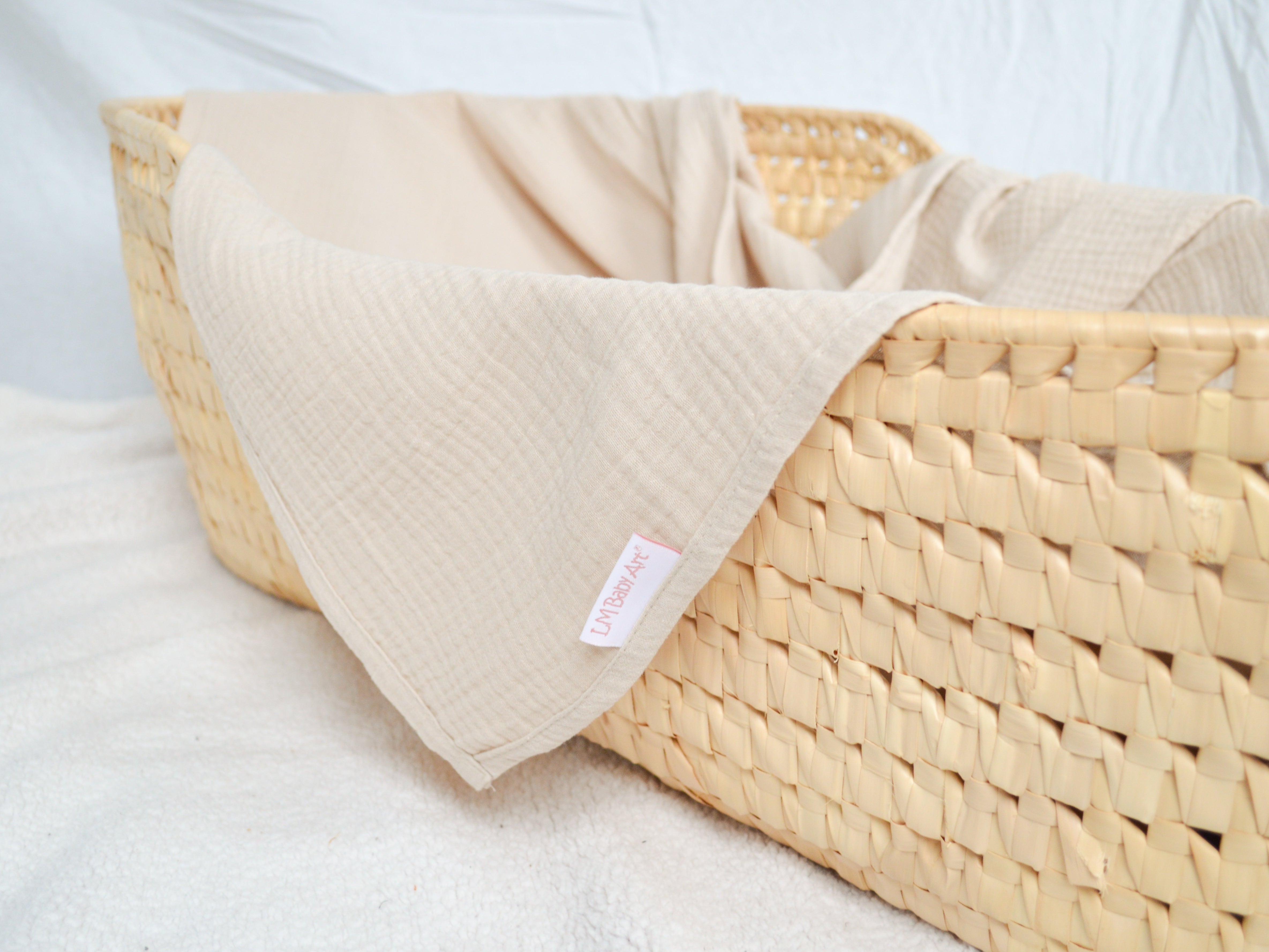 De voordelen van grote hydrofiele doeken voor je baby