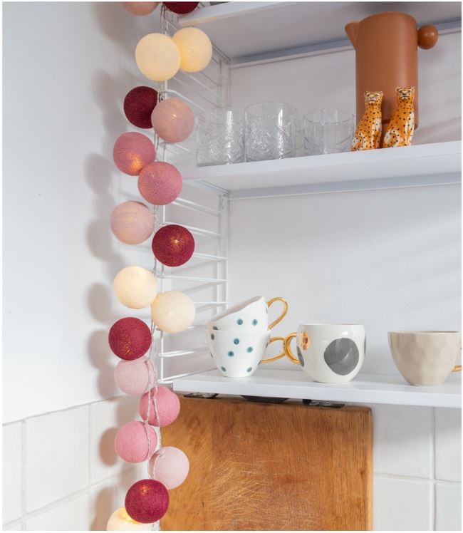 Cotton ball lights roze tinten