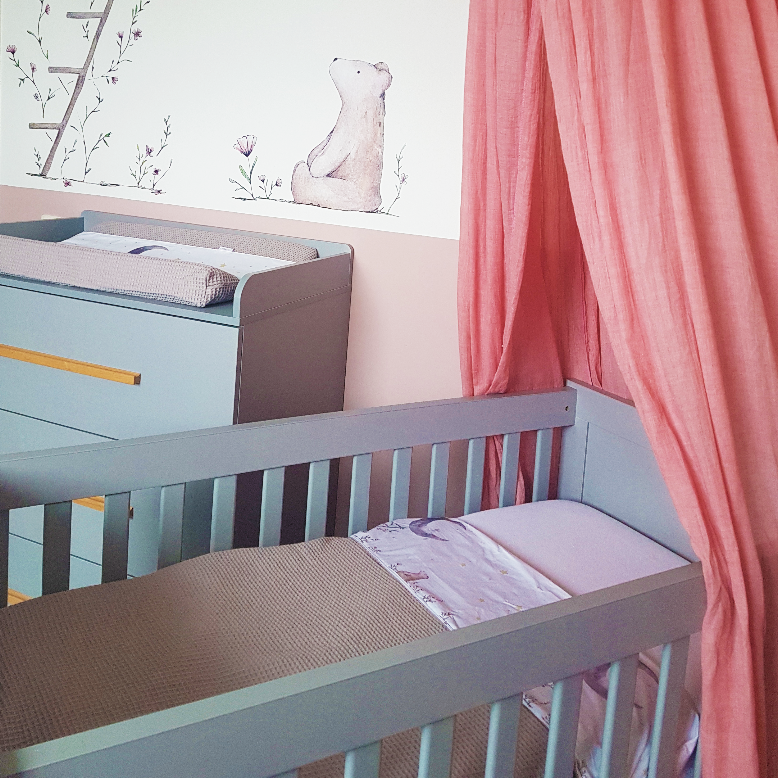 Aankleedhoes Beer&Nijn - LM Baby Art | Muurdecoratie voor de allerkleinsten