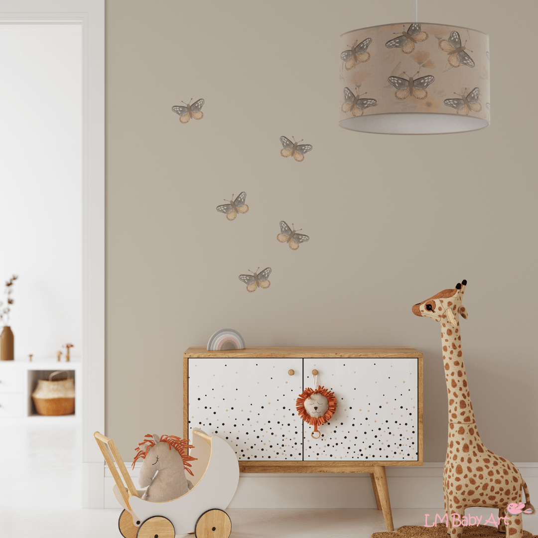 hanglamp en muurstickers vlinders